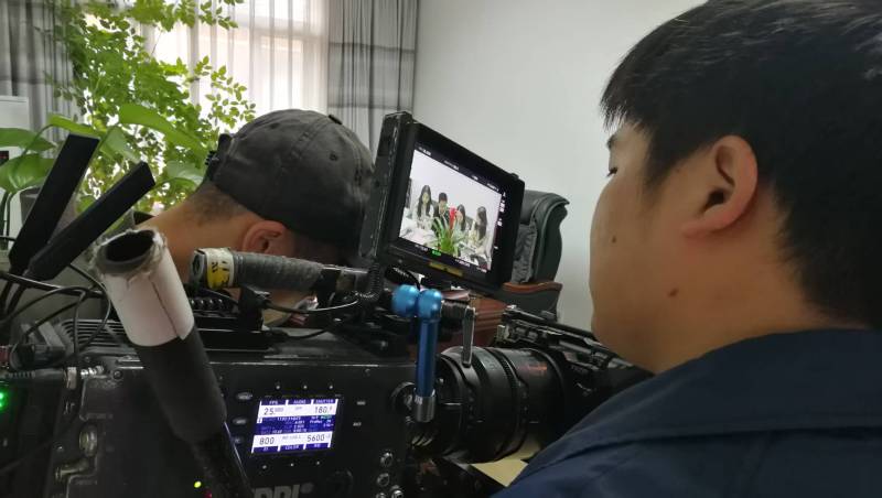 用镜头讲好产品故事！盐池县产品视频拍摄公司让冰冷商品拥有温度与灵魂